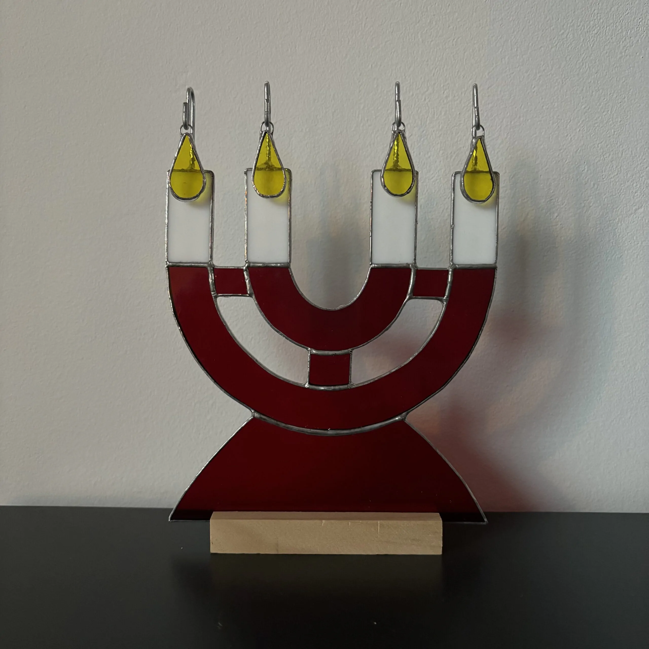 Tiffany glaskunst: rode adventskandelaar